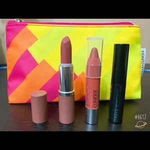 Clinique Makeup Mini Set with cosmetic bag